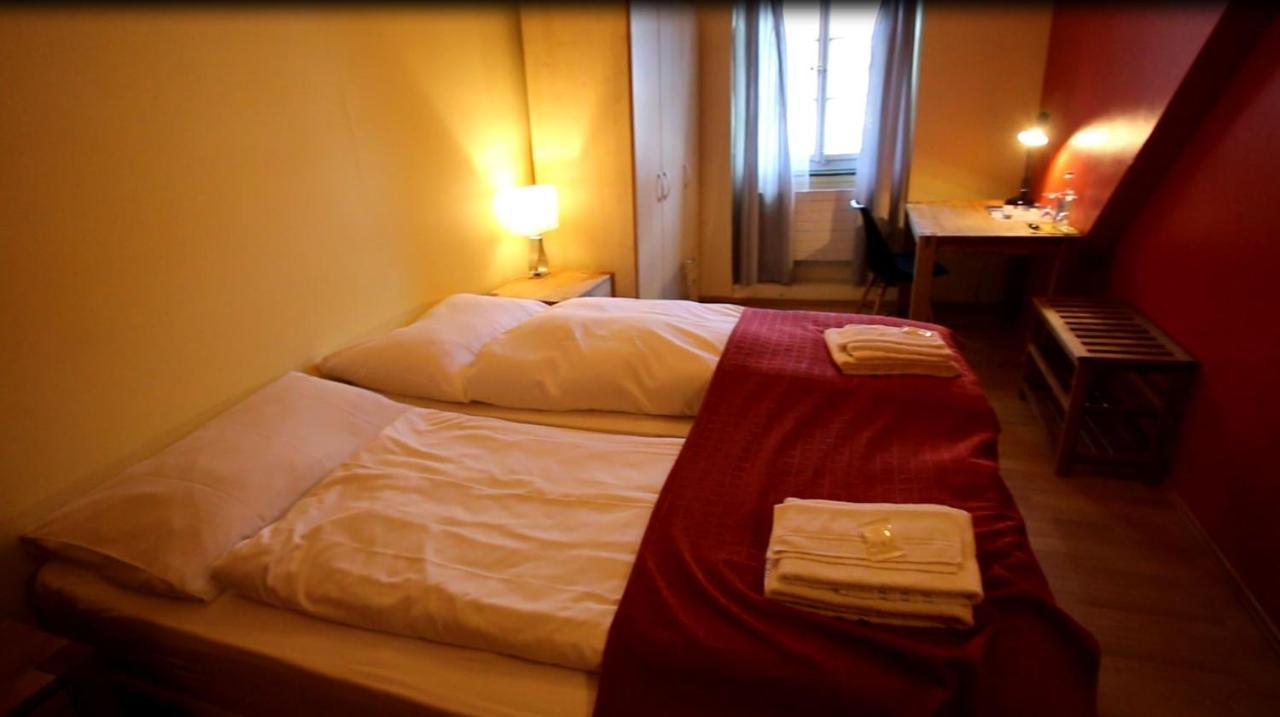 Gasthof Baeren Aarburg Last Check In 2100 Pm Екстериор снимка